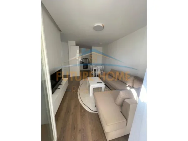 Tirane, jepet me qera apartament 1+1+Ballkon Kati 8, 54 m² 450 € (Astir)