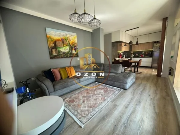 Apartament 2+1+2 në Shitje tek Ali Demi!