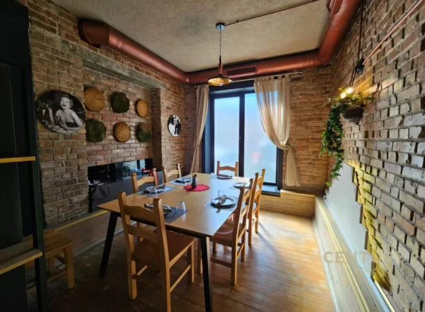 Tirane, shitet bar-resorant , 191 m² (Rruga e Dibrës)