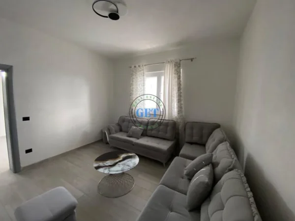 Durres, shitet shtepi 2 Katshe , 500 m² 210.000 € (Shkozet)