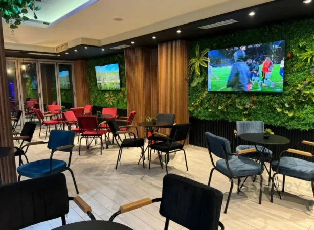 Durres, shitet bar-kafe Kati 1, 92 m² 191.000 € (Vila e Zogut)