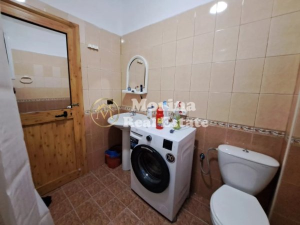 Tirane, jepet me qera apartament 1+1 Kati 3, 70 m² 600 € (Myslym Shyri)