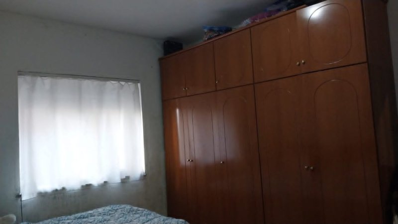 Tirane, jepet me qera apartament 2+1+Ballkon Kati 3, 72 m² 550 € (rruga Myslym Shyri)