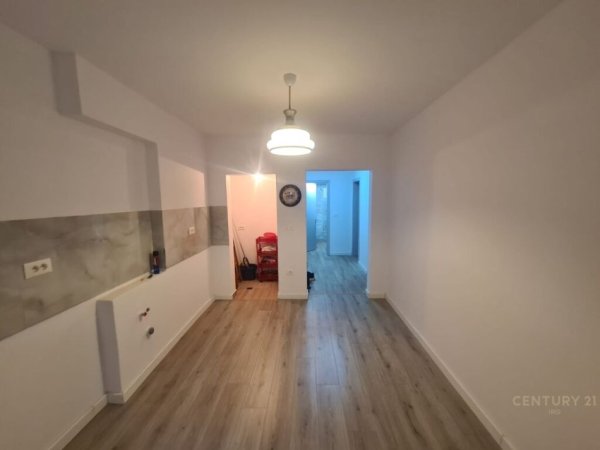 Tirane, jepet me qera apartament 2+1 Kati 2, 73 m² 500 € (Stadiumi Dinamo)