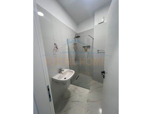 Tirane, jepet me qera apartament 1+1 Kati 6, 68 m² 600 € (Ish Fusha e Aviacionit, Tirane)