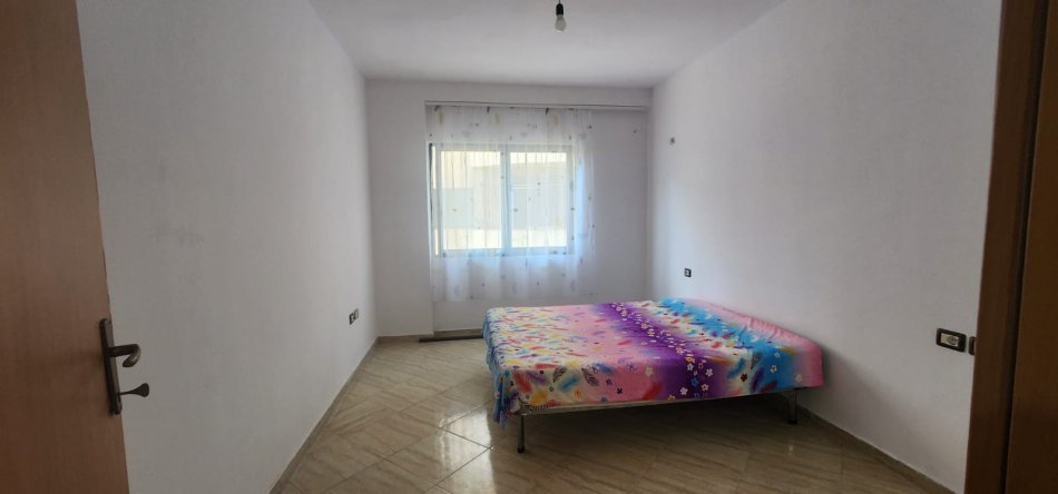 Tirane, jepet me qera apartament 2+1 Kati 3, 90 m² 320 € (Fresk)