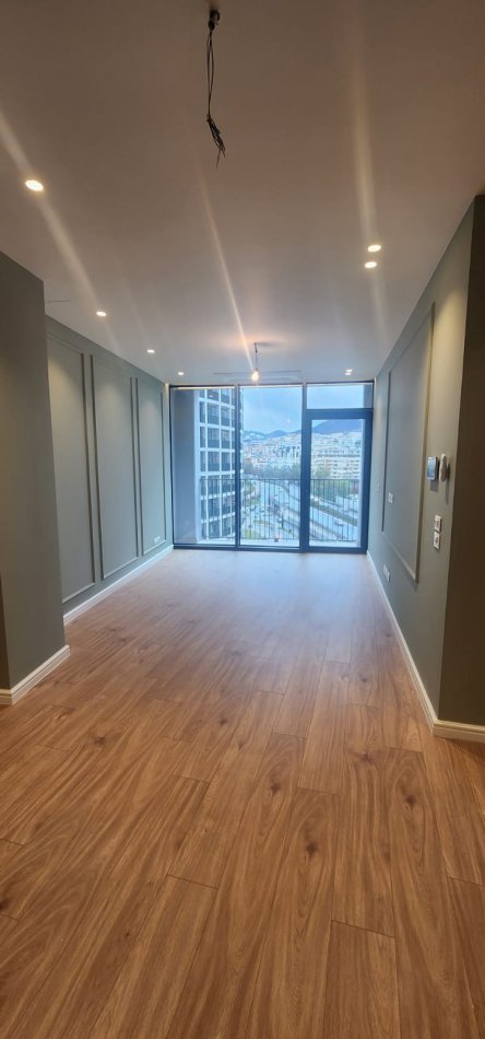 Tirane, jepet me qera apartament 2+1+Ballkon Kati 6, 81 m² 1.400 € (tek Lake View)