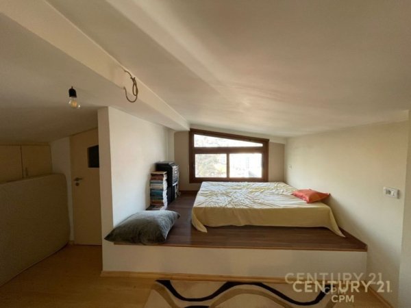 Tirane, jap me qera apartament 2+1+2 +POST PARKIMI  , 200 m² 600 € (Kopshti Botanik Zoologjik)