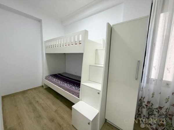 Tirane, jap me qera apartament 2+1+POST PARKIMI , 71 m² 700 € (Kodra e Diellit)