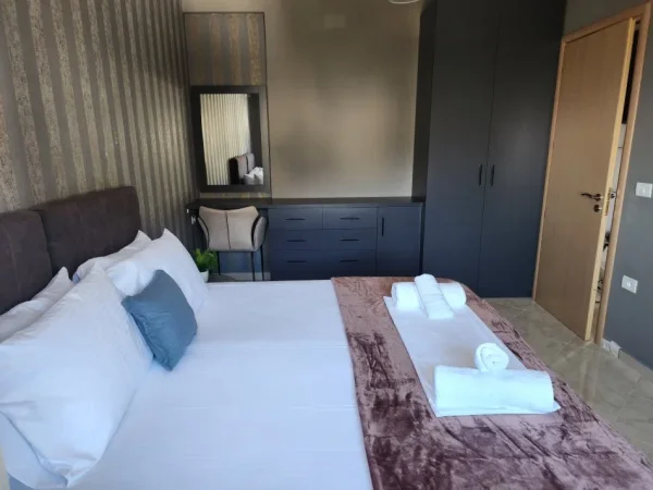 Vlore, shitet apartament 1+1+Ballkon Kati 7, 73 m² 184.900 € (Lungo Mare)