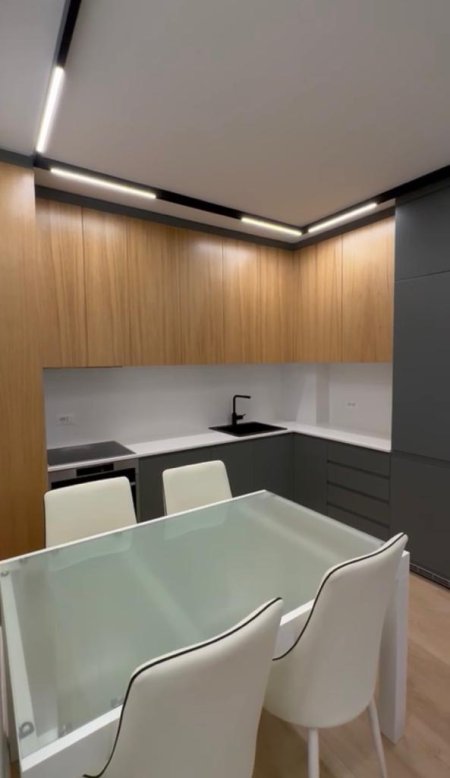 Tirane, jepet me qera apartament 1+1 Kati 4, 65 m² 450 Euro (Spitali 5 Neurologjik)