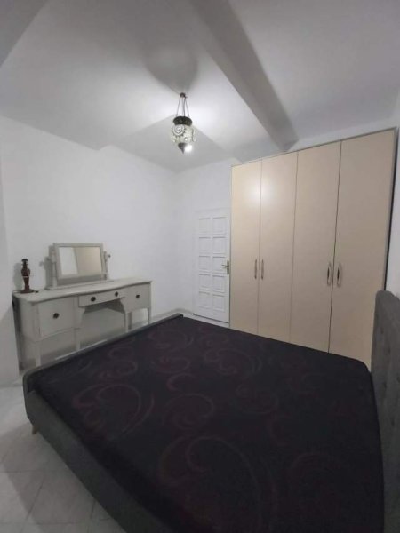 Tirane, jepet me qera apartament 2+1+BLK Kati 1, 100 m² 450 Euro (hamdi sina)