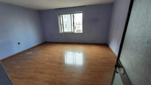 Tirane, shitet apartament 3+1+BLK Kati 4, 96 m² 130.000 Euro (Tefta Tashko Koco)