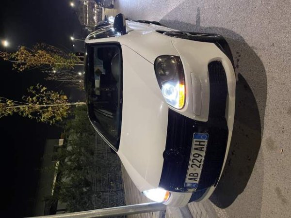 Tirane, shes makine Volkswagen Golf 5 Viti 2008, 5.500 Euro