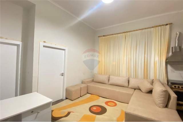 Tirane, jepet me qera apartament 1+1 Kati 1, 68 m² 380 Euro (Siri Kodra - Siri Kodra, Albania)