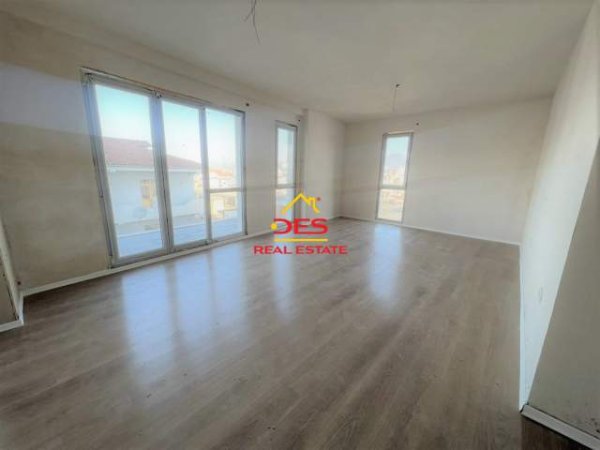 Tirane, shitet apartament 1+1 Kati 2, 137 m² 170.000 Euro (Rruga Hamdi Pepo)