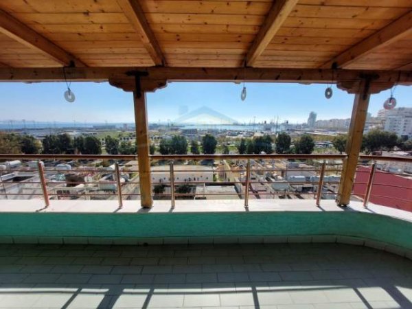 Durres, shitet apartament duplex 4+1+A+BLK Kati 6, 236 m² 140.000 Euro (STACIONI I TRENIT)