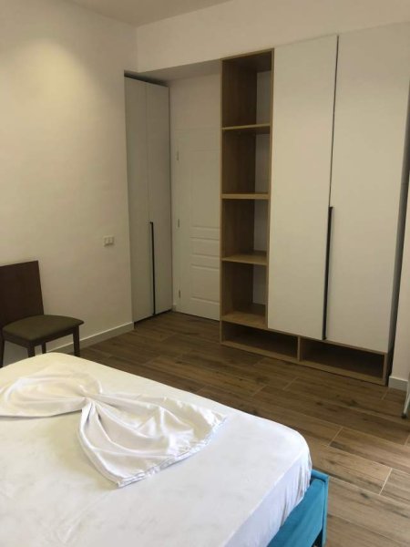 Tirane, jepet me qera apartament 1+1+BLK Kati 5, 56 m² 500 Euro (QEMAL STAFA)
