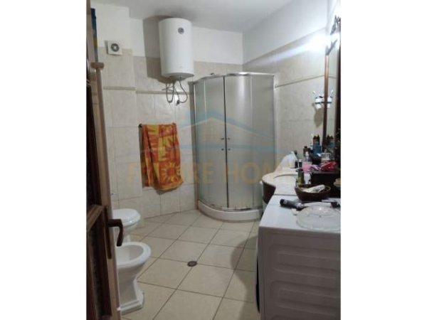 Durres, jepet me qera apartament 2+1+A+BLK Kati 4, 120 m² 450 Euro (VOLLGA,DURRES)