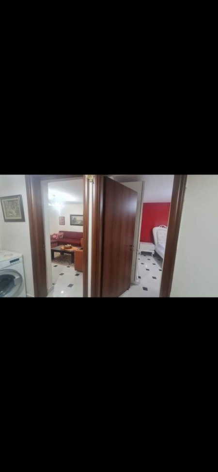 Tirane, jepet me qera apartament 2+1+BLK Kati 2, 80 m² 500 Euro (21 Dhjetori)
