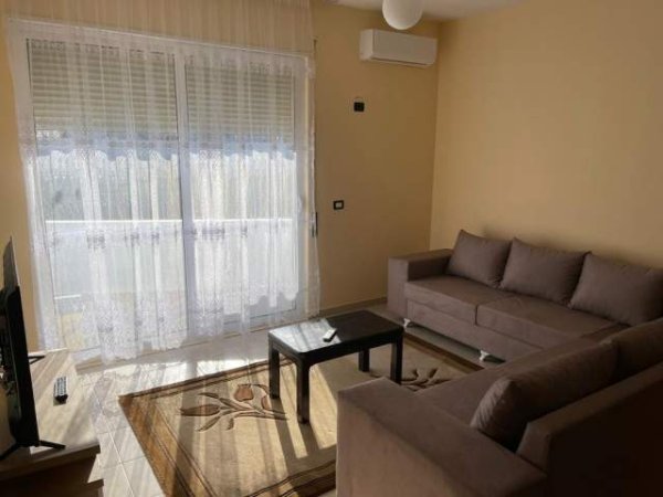 Tirane, jepet me qera apartament Kati 5, 96 m² 40.000 Leke