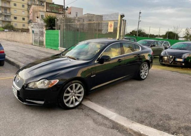 Tirane, shes makine Jaguar Viti 2010, 5.800 Euro