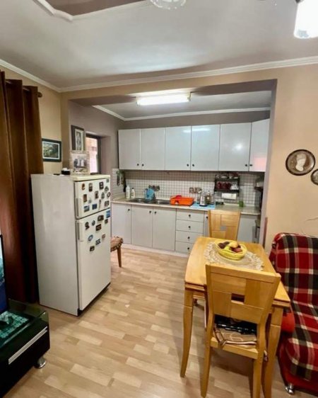 Tirane, shitet apartament duplex 3+1+BLK Kati 5, 117 m² 95.000 Euro (Rruga e Dibres)