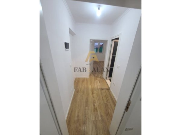 Tirane, shitet apartament 1+1 Kati 4, 55 m² 120.000 € (shkolla 4 Deshmoret)
