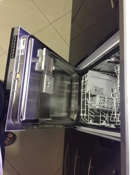 Tirane, jepet me qera apartament 1+1+2, Ballkon, Kati 3, 88 m² 40000Lek/m (Rr. Loni Ligori)