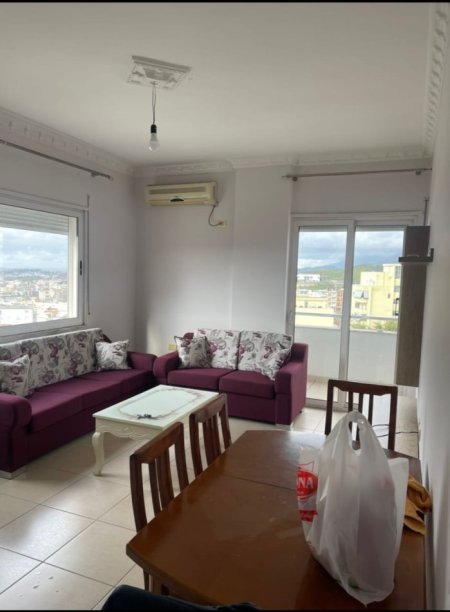 Tirane, jepet me qera apartament 2+1 Kati 4, 90 m² 350 € (Fresk,Qesarak)