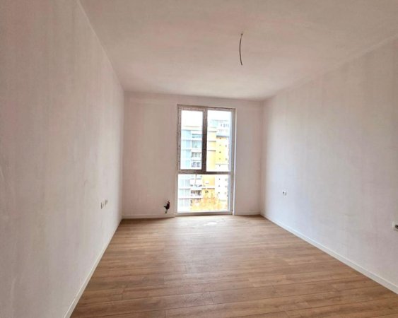 JEPET ME QERA: APARTAMENT 2+1+Ballkon Kati 6, 120 m² 500 €/MUAJ****  ( 📍 Fusha e Avacionit - Parku)