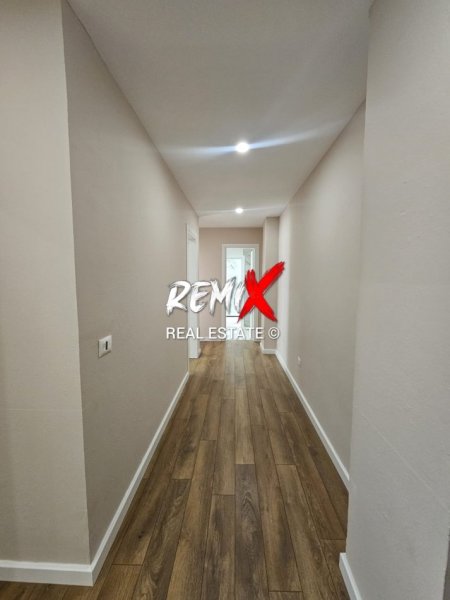 Durres, shitet apartament 2+1+Aneks+Ballkon Kati 2, 111 m² 160.000 €