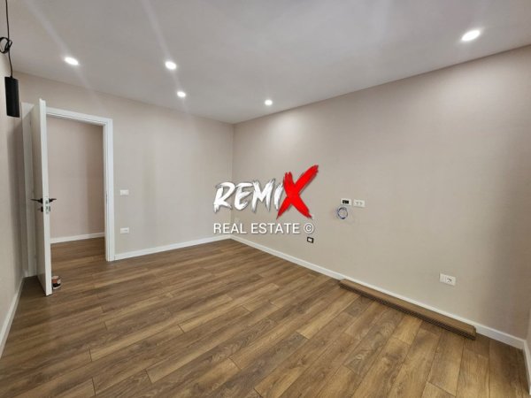 Durres, shitet apartament 2+1+Aneks+Ballkon Kati 2, 111 m² 160.000 €
