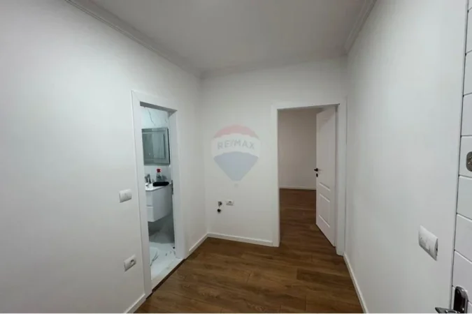 Tirane, shitet apartament 1+1 Kati 1, 60 m² 98.000 € 