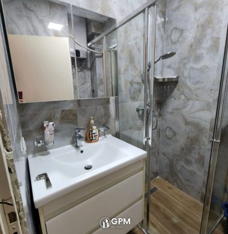 Durres, jepet me qera apartament 2+1 Kati 2, 85 m² 800 € (Durres)