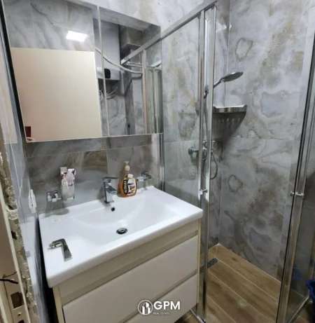 Durres, jepet me qera apartament 2+1 Kati 2, 85 m² 800 € (Durres).