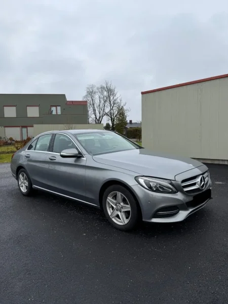 Tirane, shitet makine Benzin, gri metalizato automatik Kondicioner 4.000 €