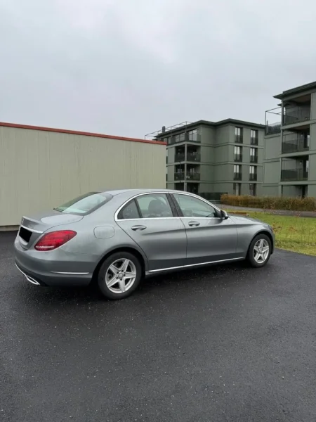 Tirane, shitet makine Benzin, gri metalizato automatik Kondicioner 4.000 €