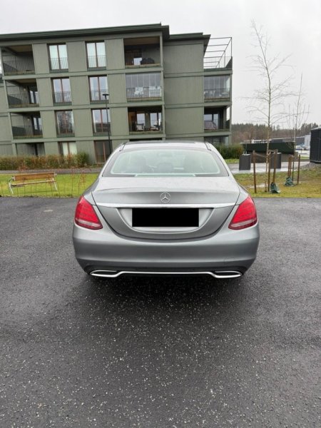 Tirane, shitet makine Benzin, gri metalizato automatik Kondicioner 4.000 €