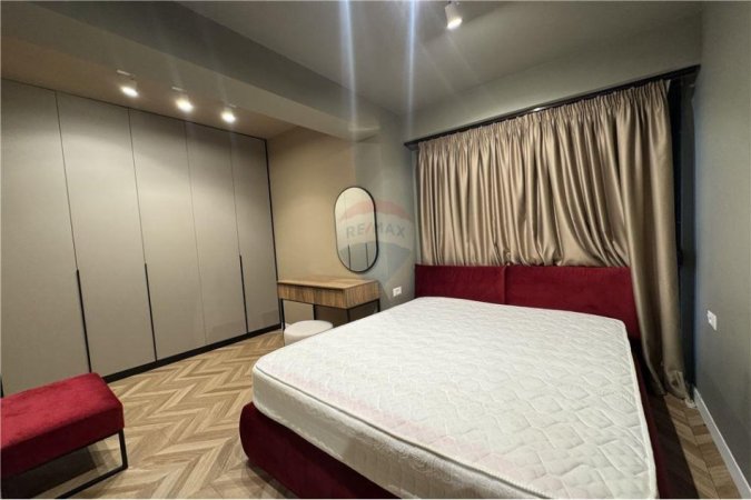 Tirane, shitet apartament 1+1+Ballkon Kati 1, 65 m² 199.000 € 