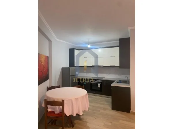 Tirane, shes apartament 2+1+Aneks+Ballkon Kati 6, 108 m² 141.000 € (astir)