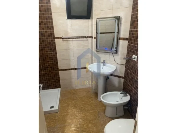 Tirane, shes apartament 2+1+Aneks+Ballkon Kati 6, 108 m² 141.000 € (astir)