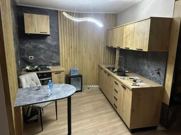 Tirane, shitet apartament 2+1+Aneks+Ballkon Kati 9, 113 m² 235.000 € (myslym shyri)