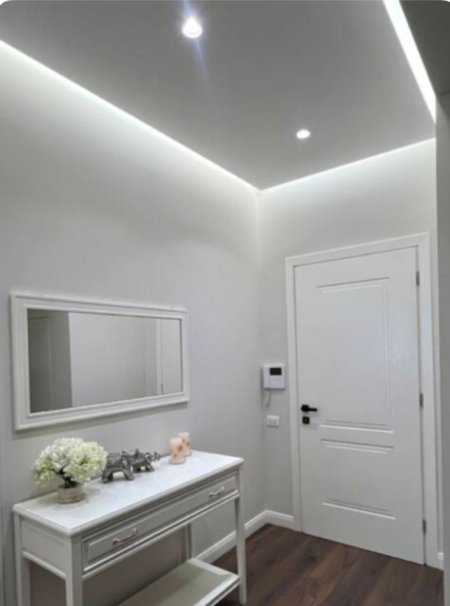 Tirane, jepet me qera apartament 2+1+Ballkon Kati 2, 95 m² 1.200 € (Rruga e Durresit)