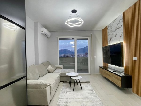 Tirane, jepet me qera apartament 1+1+Ballkon Kati 12, 72 m² 500 € (Golden Park 3)