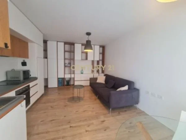 Tirane, jepet me qera apartament 1+1+Aneks+Ballkon Kati 11, 58 m² 500 € (KOMPLEKSI KONTAKT: APARTAMENT 1+1 ME QIRA)