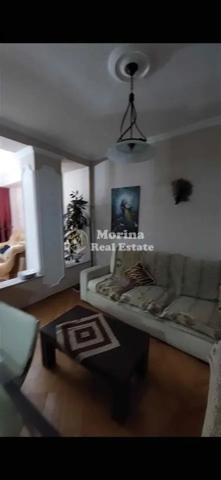 Tirane, jepet me qera apartament 2+1 Kati 4, 125 m² 850 € (Rruga e Kavajes)