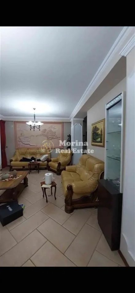 Tirane, jepet me qera apartament 2+1 Kati 4, 125 m² 850 € (Rruga e Kavajes)