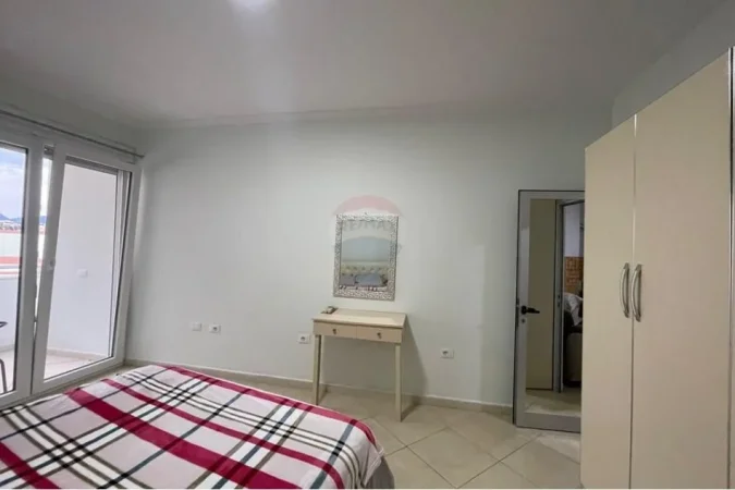 Tirane, jepet me qera apartament 1+1 Kati 8, 55 m² 500 € (Rruga e Elbasanit, Shqipëri)