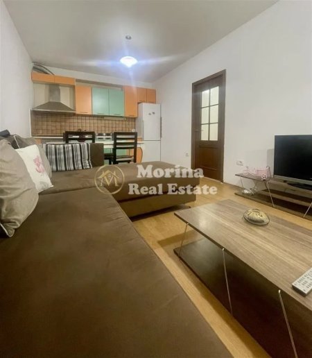 Tirane, jepet me qera apartament 2+1 Kati 1, 80 m² 500 € (Liqeni i Thate)